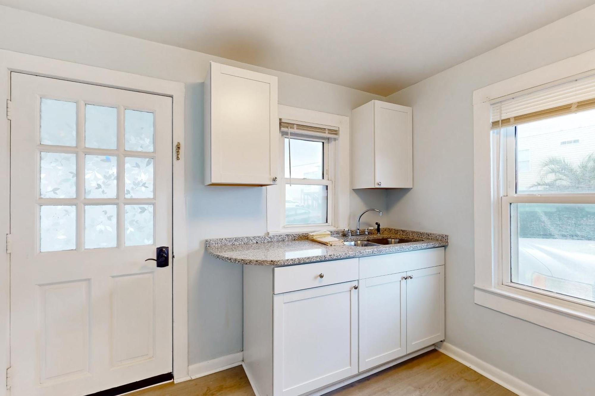 Pier View Cottage Unit 3 Кюр Бийч Екстериор снимка