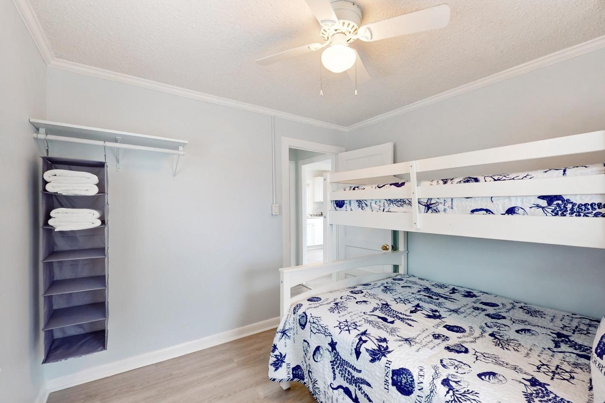 Pier View Cottage Unit 3 Кюр Бийч Екстериор снимка